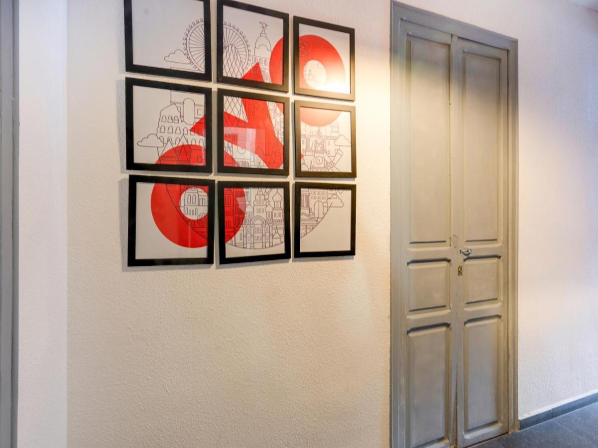 Oyo Ruzafa Guesthouse Valencia Luaran gambar