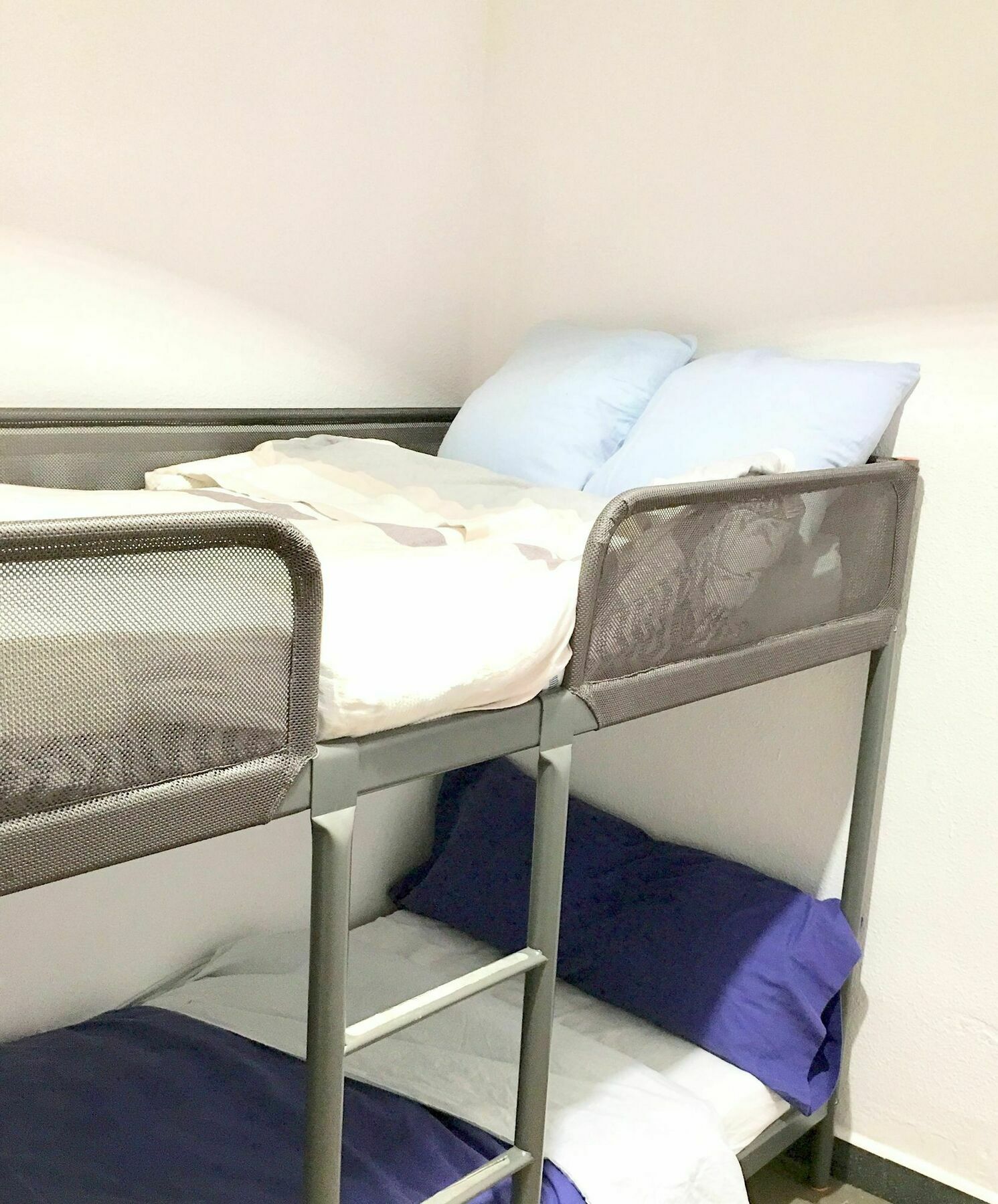 Oyo Ruzafa Guesthouse Valencia Luaran gambar